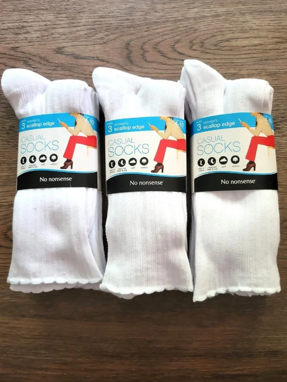 No nonsense Women's Scallop Edge Pointelle Casual Sock 4-10 White - 9 Pair Total